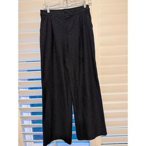 Women’s Vuori Grey Pants size Small